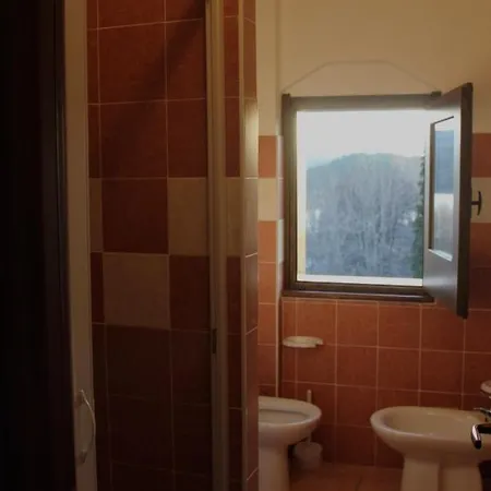 Miralago דירה לוריקה